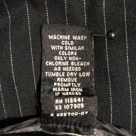 ***SOLD*** Career Black Pin Striped Stretch Pencil Skirt 20 - Picture 8 of 8